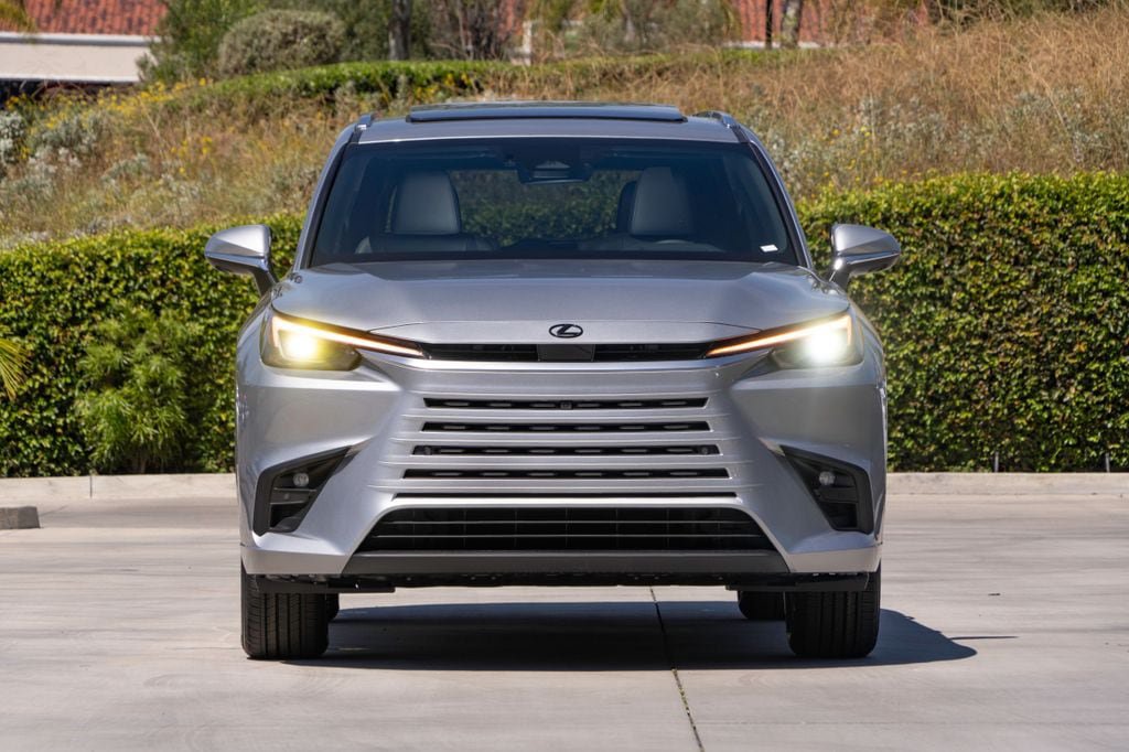 New 2026 Lexus TX 350 AWD image 3