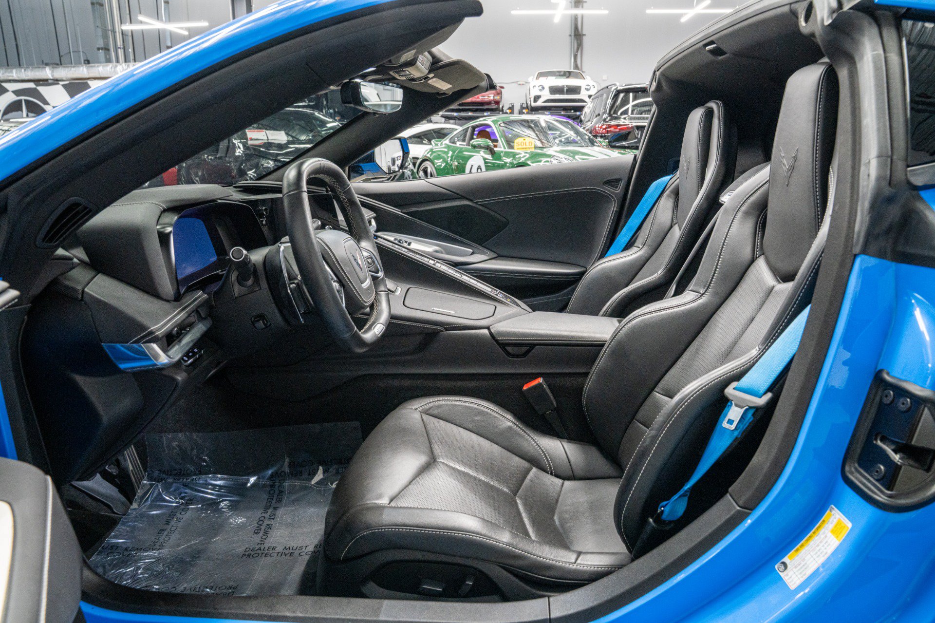 Used 2025 Chevrolet Corvette Z06 RWD image 32