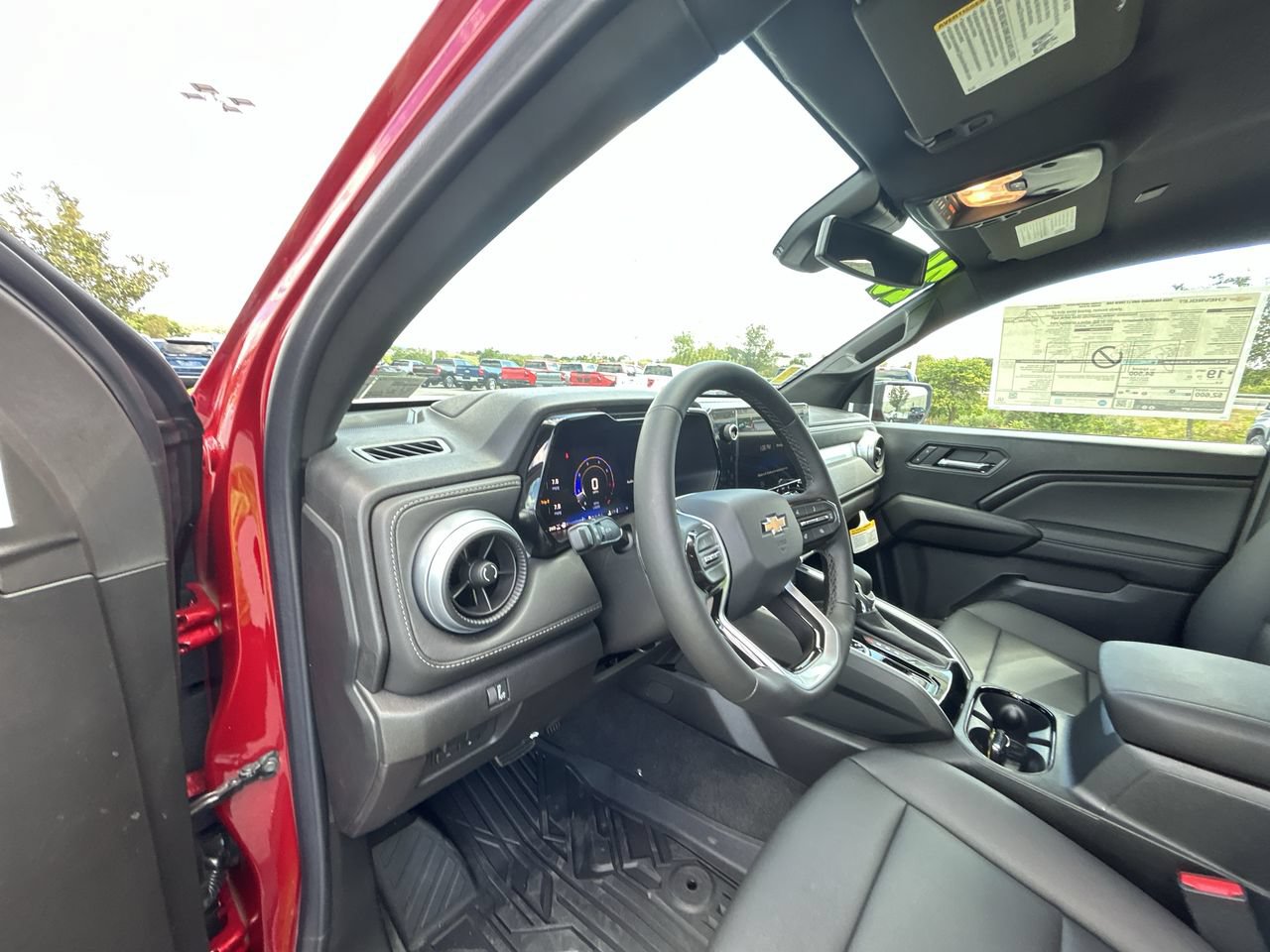 New 2026 Chevrolet Colorado LT w/ LT Convenience Package AWD/4WD image 25