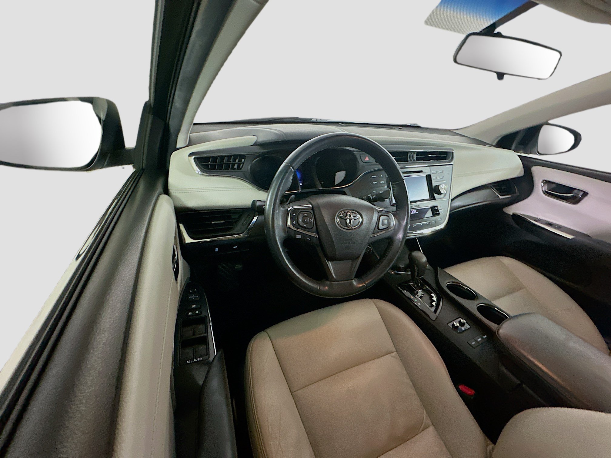 Used 2016 Toyota Avalon XLE FWD image 18