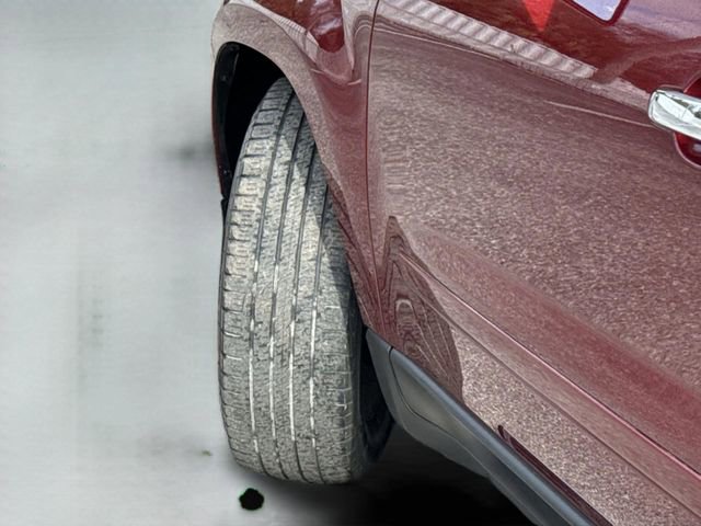 Used 2015 GMC Acadia SLT image 49