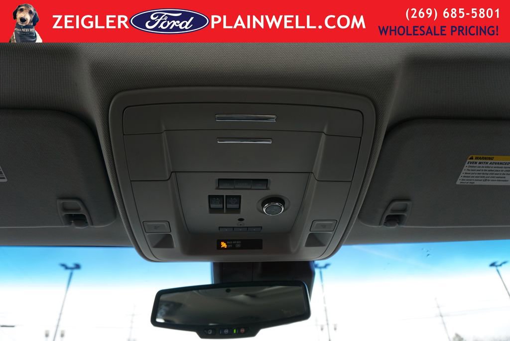 Used 2019 GMC Yukon XL SLT w/ Graphite Performance Edition image 32