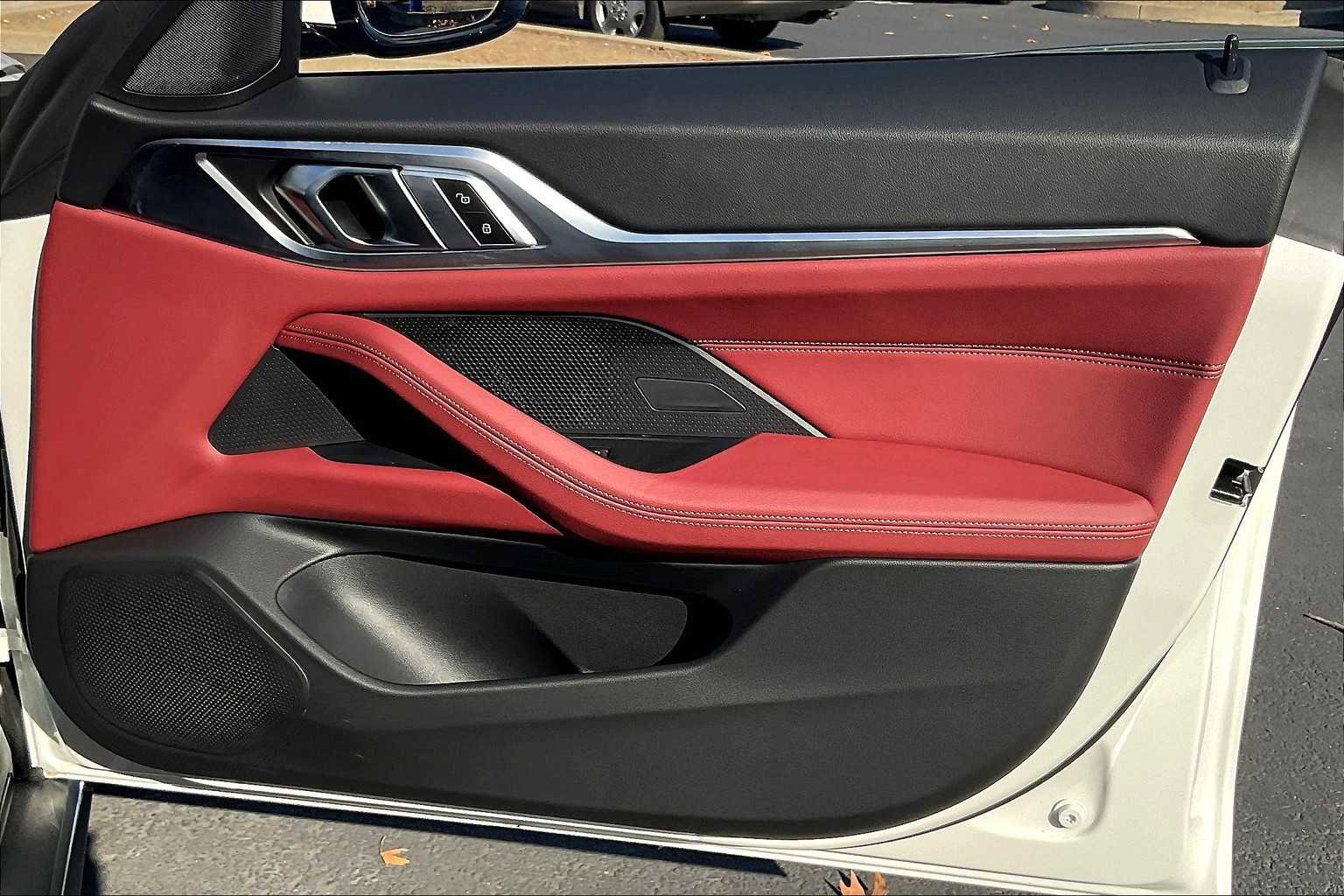 Used 2025 BMW i4 eDrive40 w/ Parking Assistance Package image 27