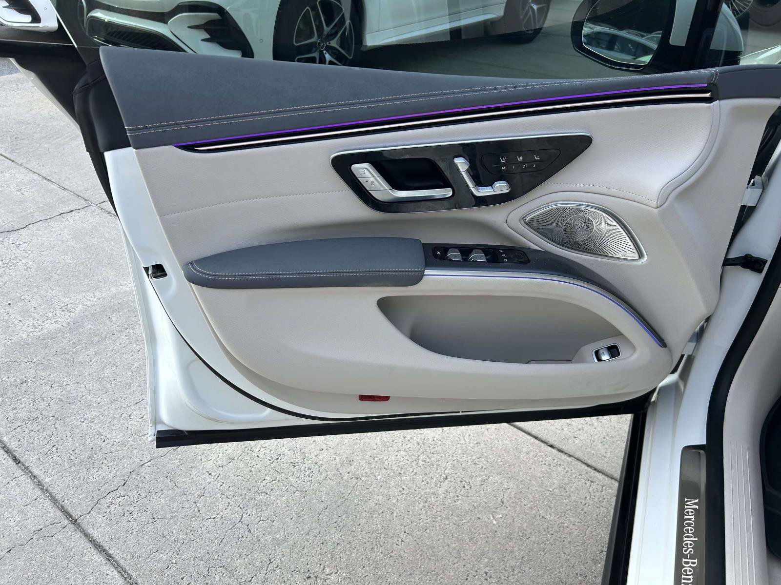 Certified 2023 Mercedes-Benz EQS 450+ 4MATIC Sedan image 16