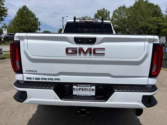 Used 2022 GMC Sierra 2500 AT4 w/ AT4 Premium Plus Package AWD/4WD image 5