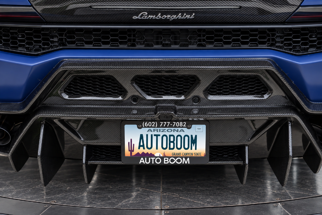 Used 2017 Lamborghini Huracan LP 610-4 AWD/4WD image 9