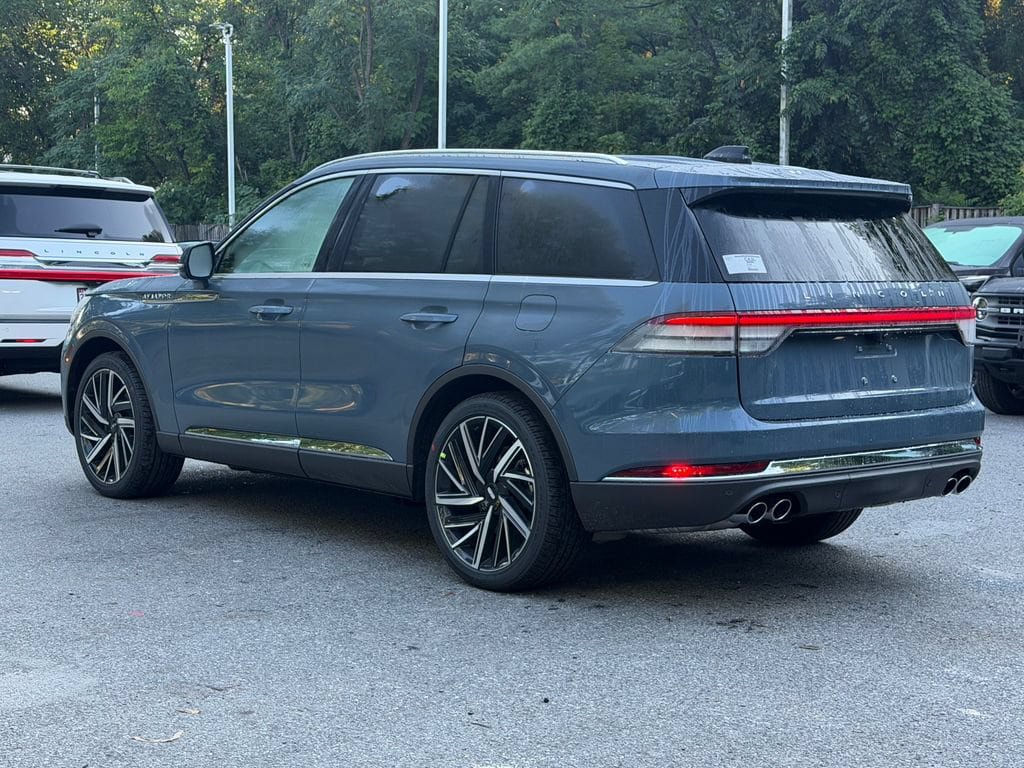 New 2026 Lincoln Aviator Reserve AWD/4WD image 4