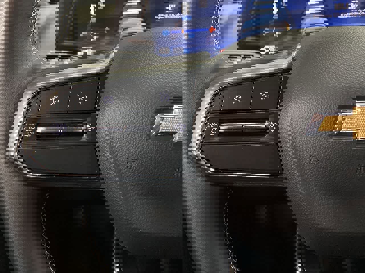 Used 2024 Chevrolet Blazer EV LT image 20