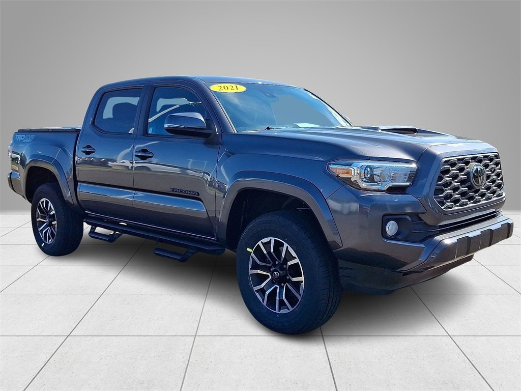 Used 2021 Toyota Tacoma 4x4 Double Cab image 3
