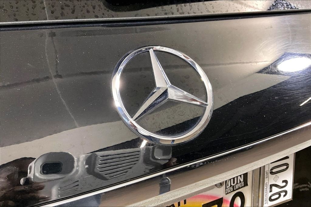 Used 2022 Mercedes-Benz GLE 350 4MATIC w/ Premium Package image 31