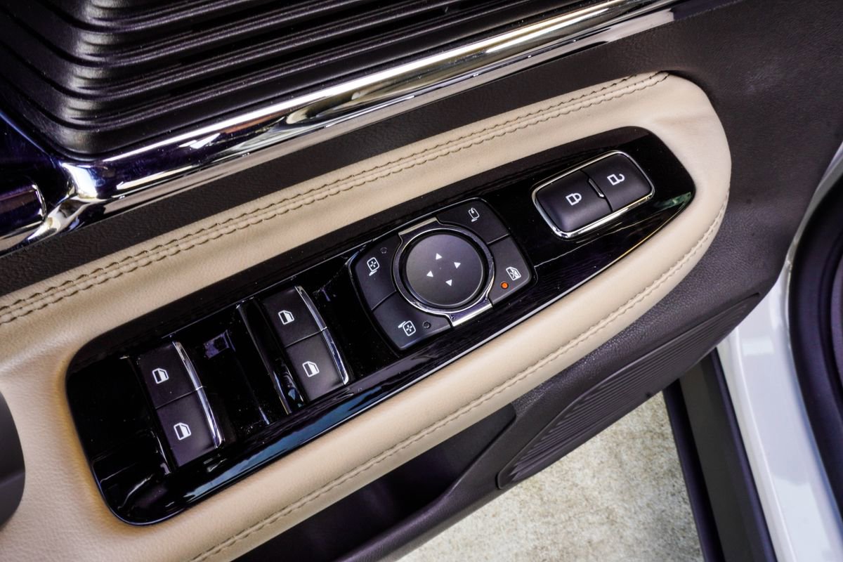 Used 2022 Lincoln Corsair FWD image 36