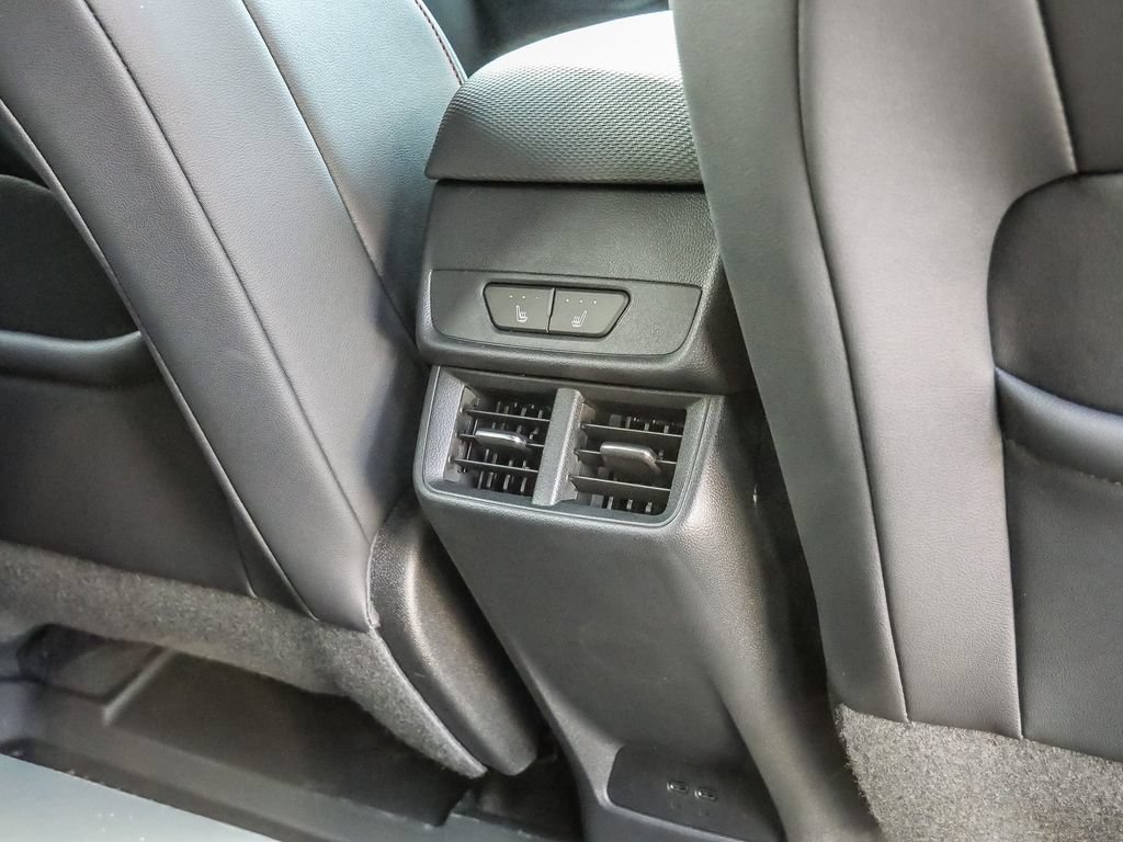 New 2027 Chevrolet Equinox RS w/ Safety and Technology Package FWD image 24