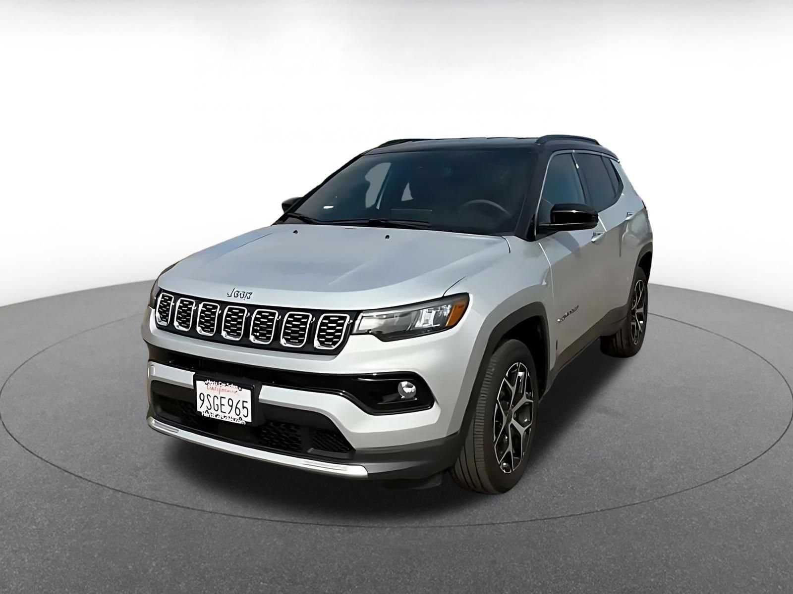 Used 2025 Jeep Compass Limited AWD/4WD image 6