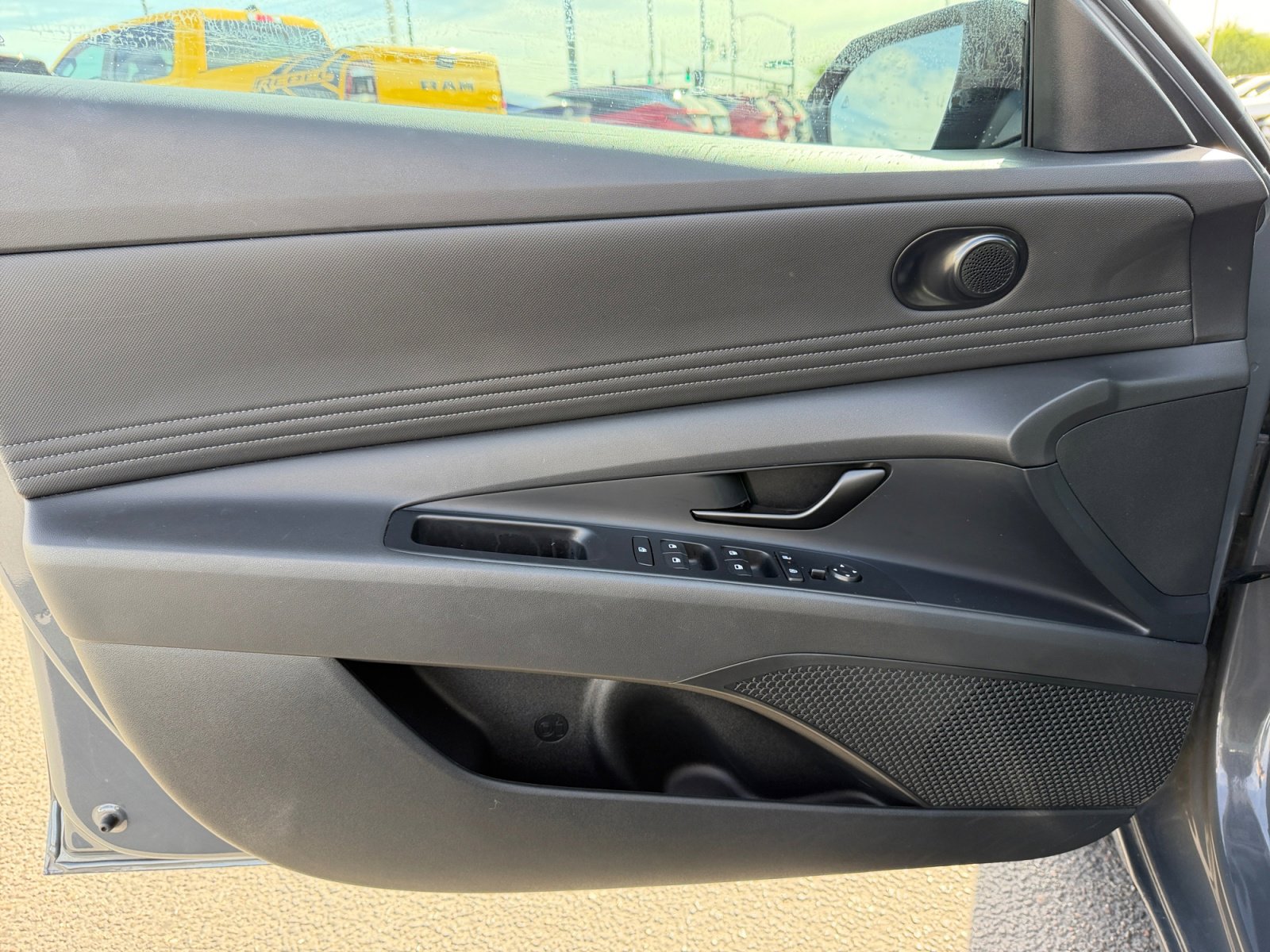 Certified 2025 Hyundai Elantra Sport w/ Cargo Package FWD image 13