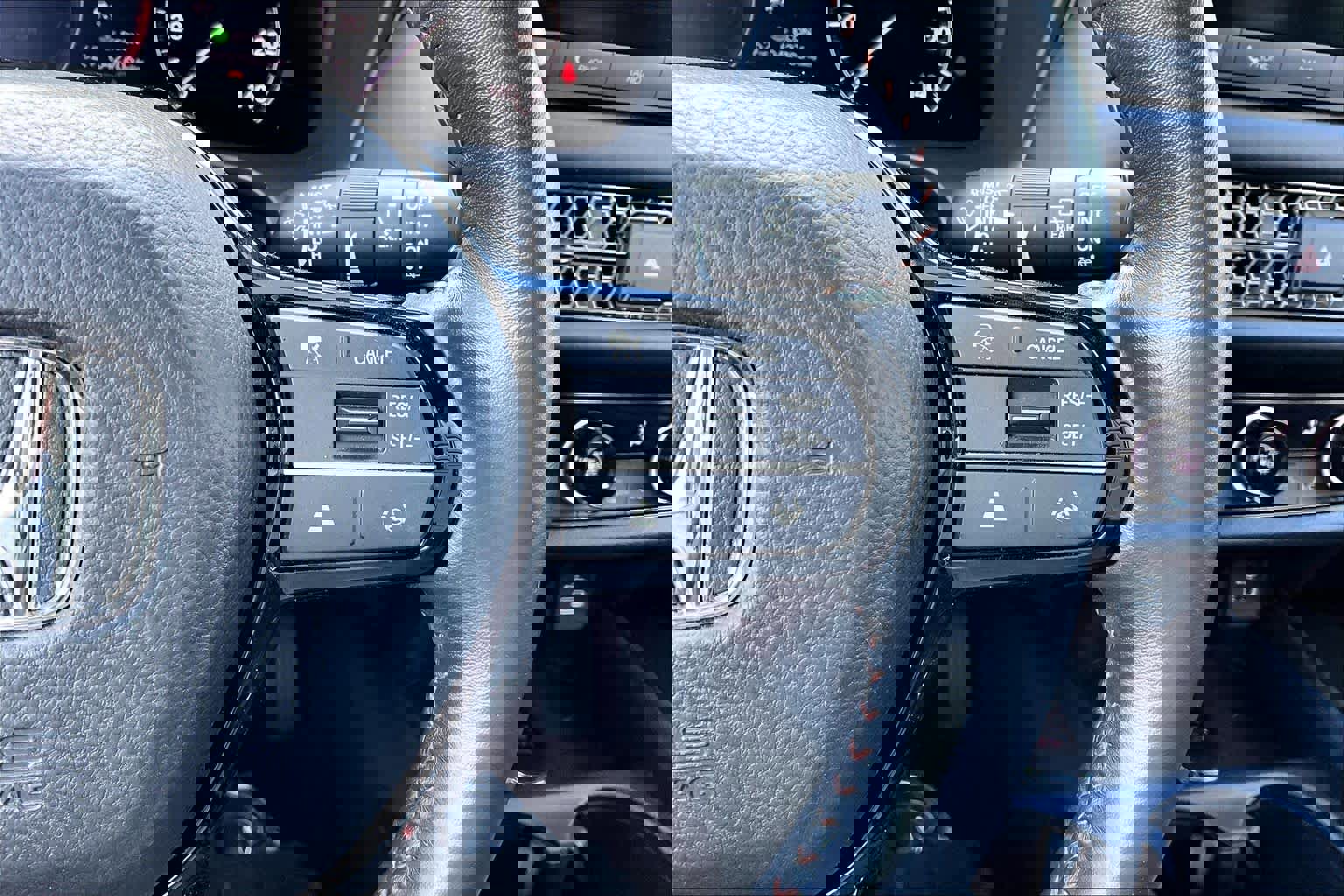 Used 2023 Honda HR-V Sport image 24