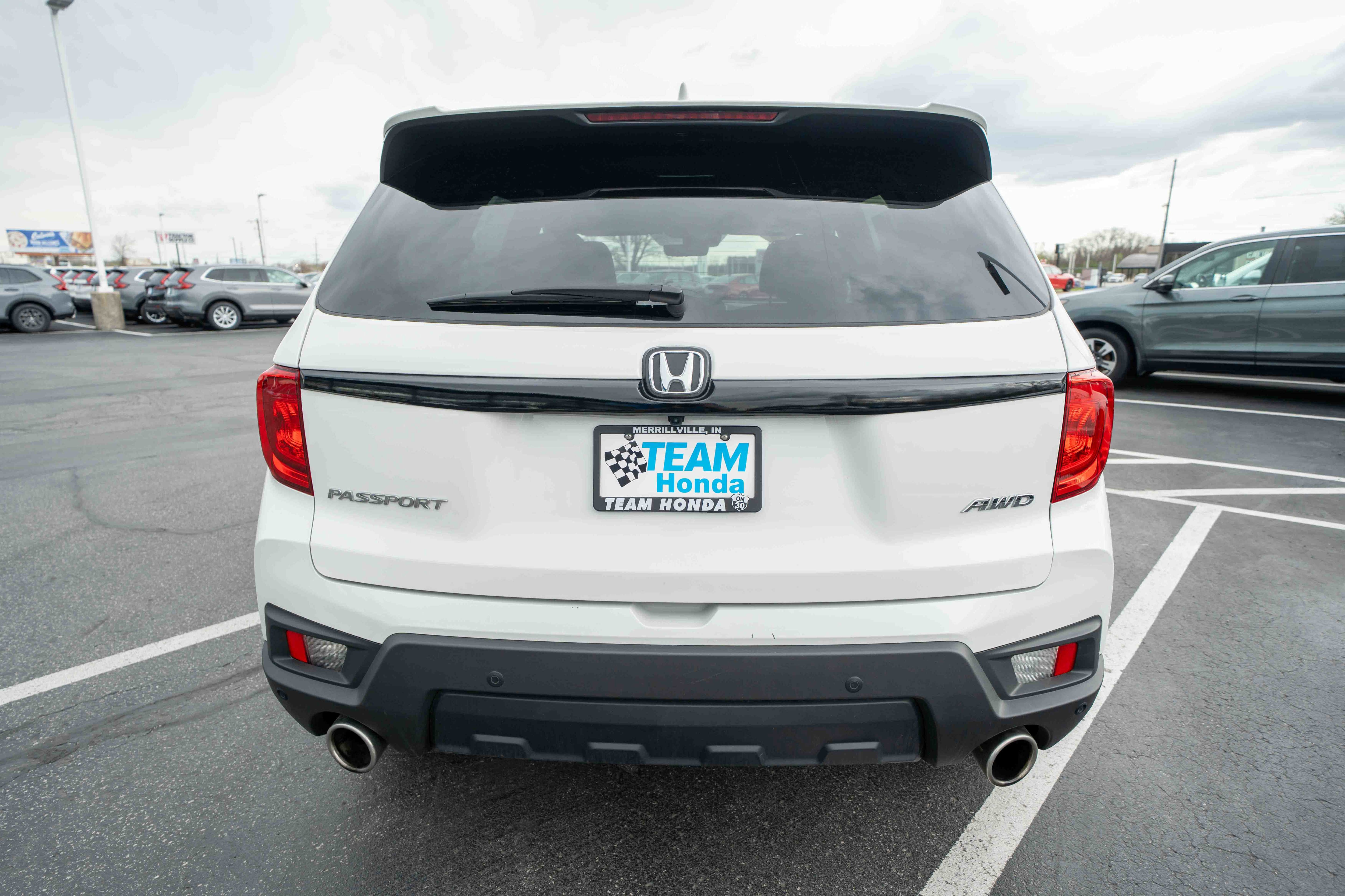 Used 2025 Honda Passport EX-L image 5