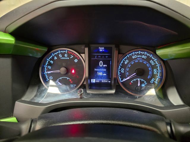 Used 2020 Toyota Tacoma TRD Off-Road image 17