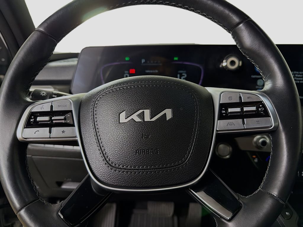 Used 2023 Kia Telluride EX X-Line image 13