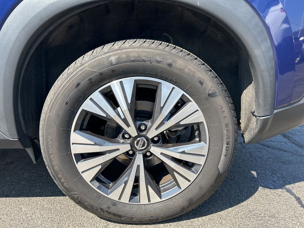 Certified 2021 Nissan Rogue SV image 11