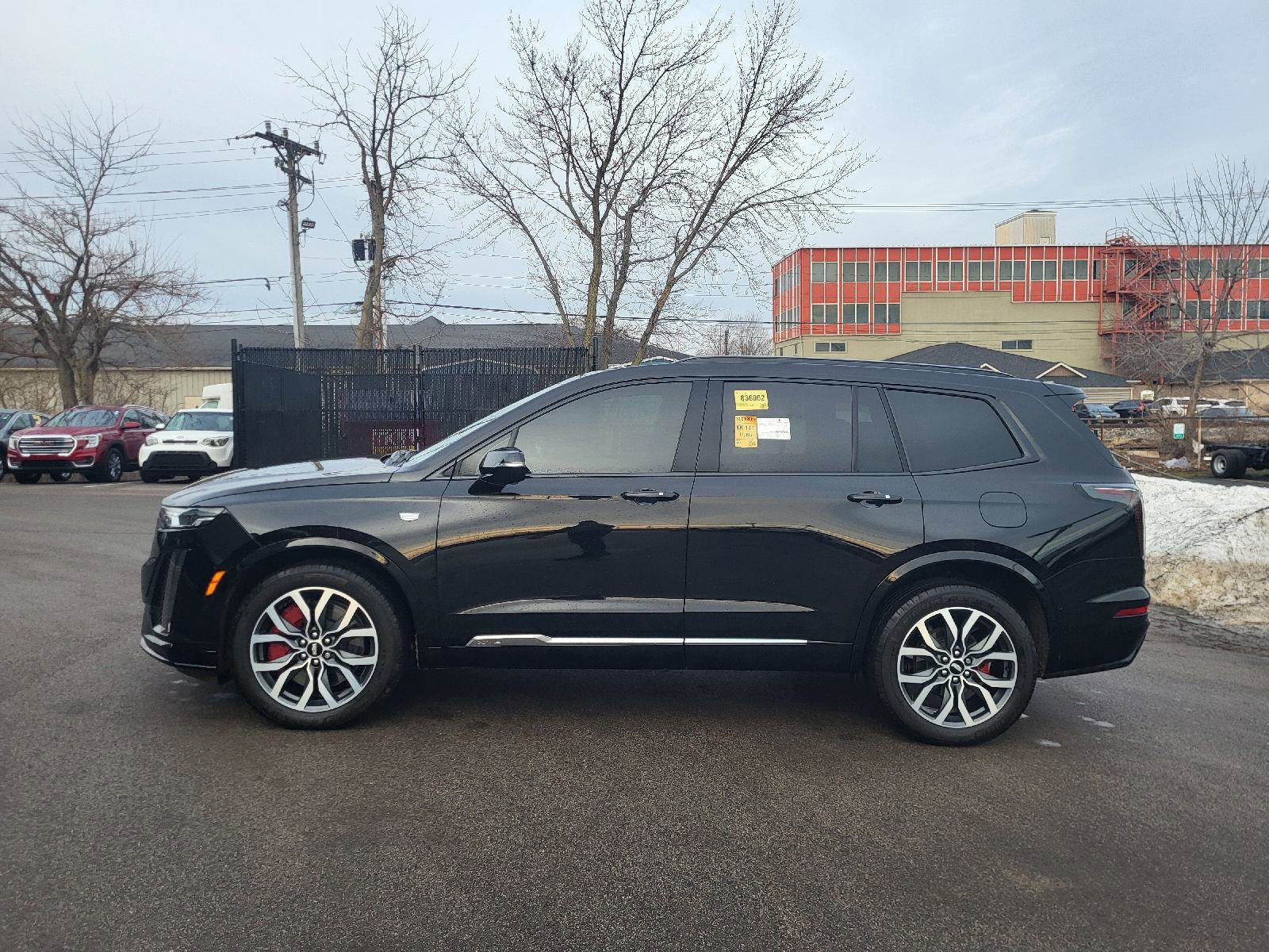 Used 2024 Cadillac XT6 Sport image 6