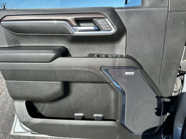 Used 2023 GMC Sierra 1500 SLT w/ SLT Premium Package image 23