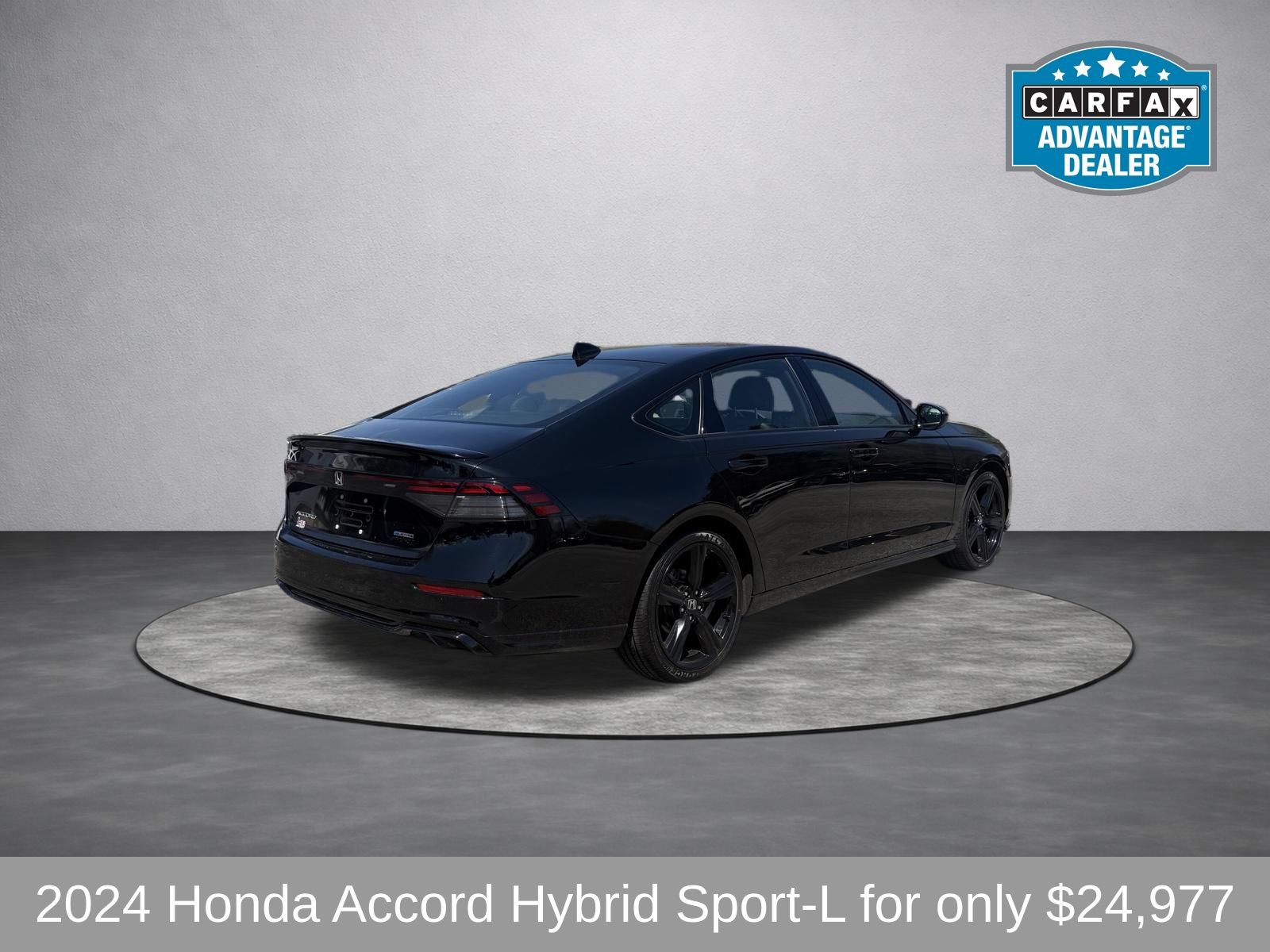 Used 2024 Honda Accord Sport image 3