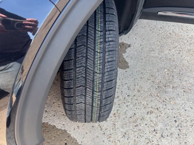 Certified 2022 Ford Explorer XLT AWD/4WD image 13