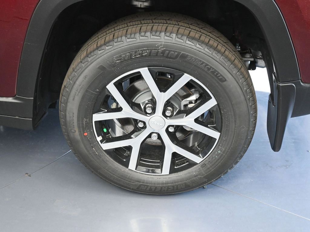 New 2025 Jeep Grand Cherokee Limited w/ Trailer Tow Package image 15