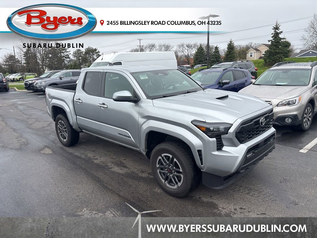 Used 2025 Toyota Tacoma TRD Sport AWD/4WD image 1
