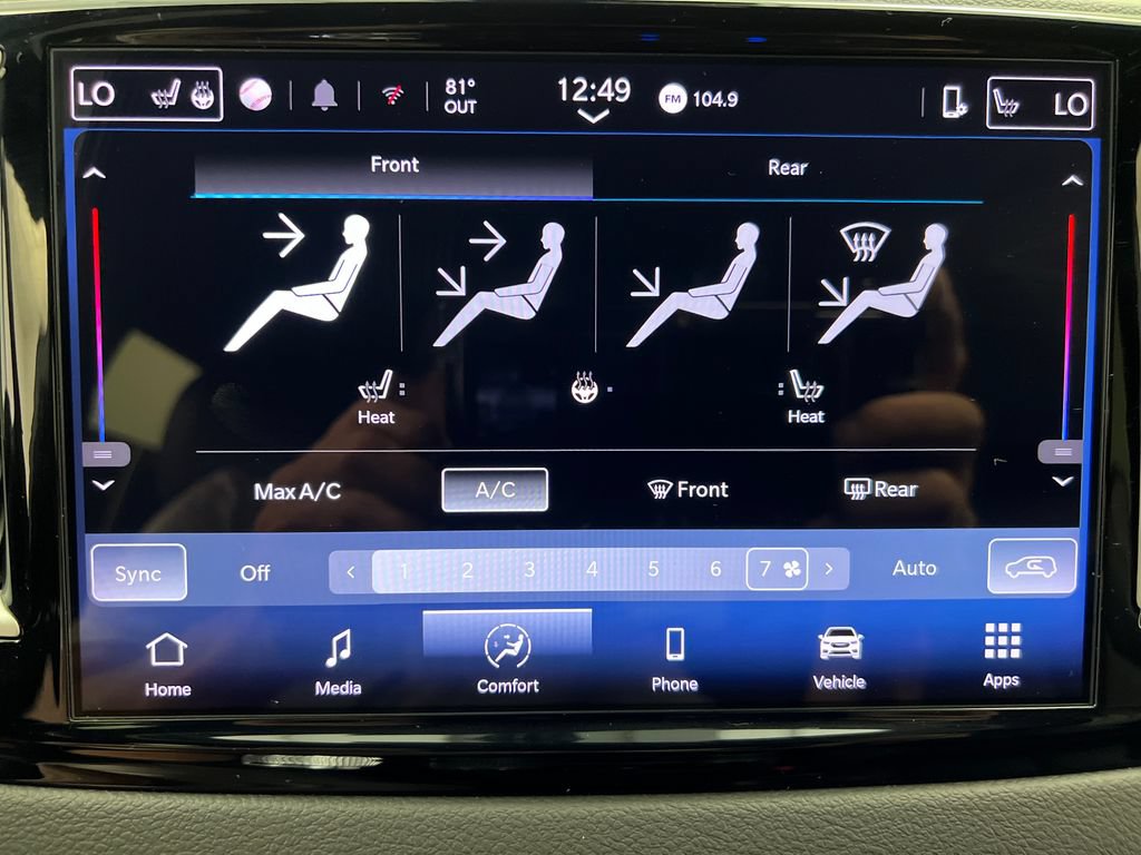 Used 2025 Chrysler Pacifica Select FWD image 62