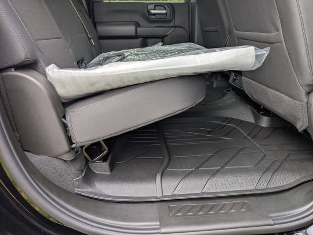 New 2026 Chevrolet Silverado 2500 Custom w/ Custom Value Package image 31