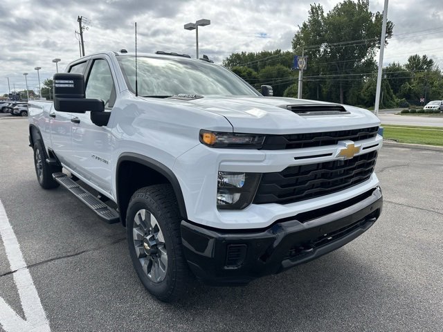 New 2026 Chevrolet Silverado 2500 Custom w/ Custom Value Package image 4