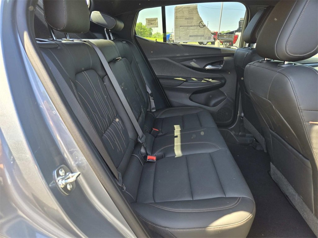 New 2025 Buick Envista Avenir image 14