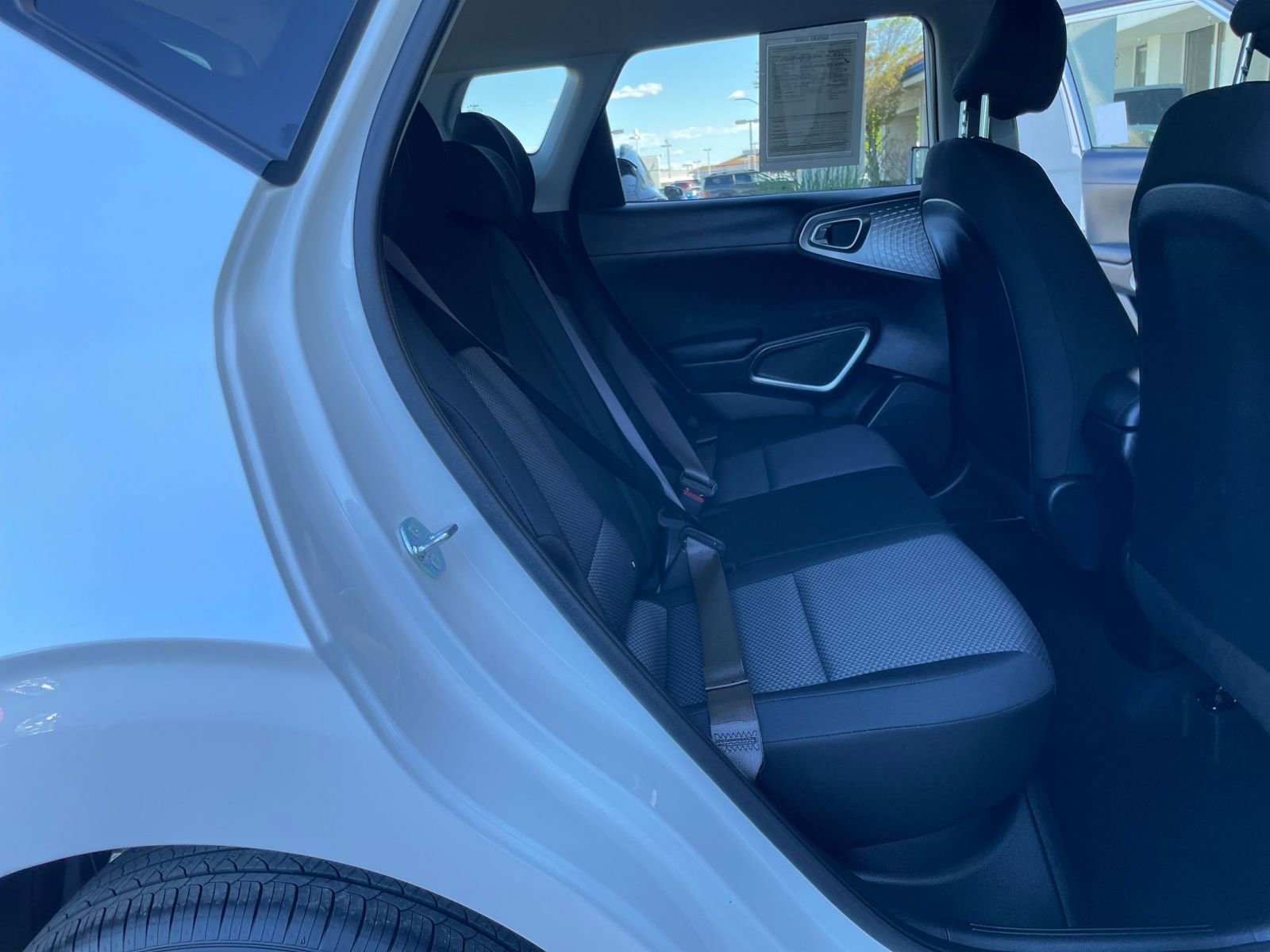 Used 2025 Kia Soul LX w/ LX Technology Package image 39