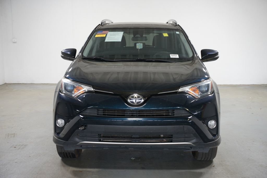 Used 2018 Toyota RAV4 XLE FWD image 2