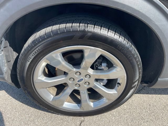 Used 2020 Ford Explorer Platinum w/ Premium Technology Package AWD/4WD image 36
