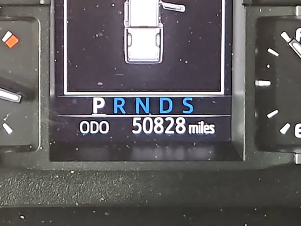 Used 2019 Toyota Tundra SR5 w/ SR5 Upgrade Package RWD image 33