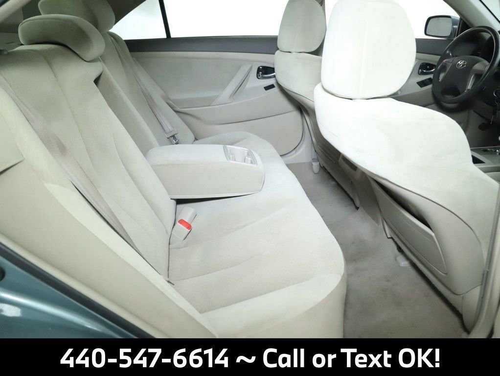 Used 2009 Toyota Camry LE image 30