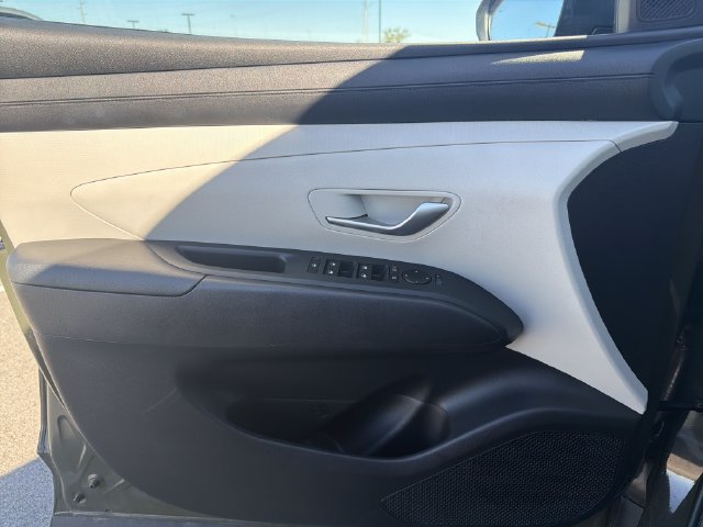Used 2025 Hyundai Tucson SEL FWD image 38