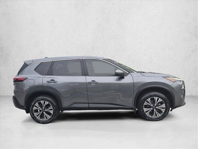 Used 2023 Nissan Rogue SV FWD image 4