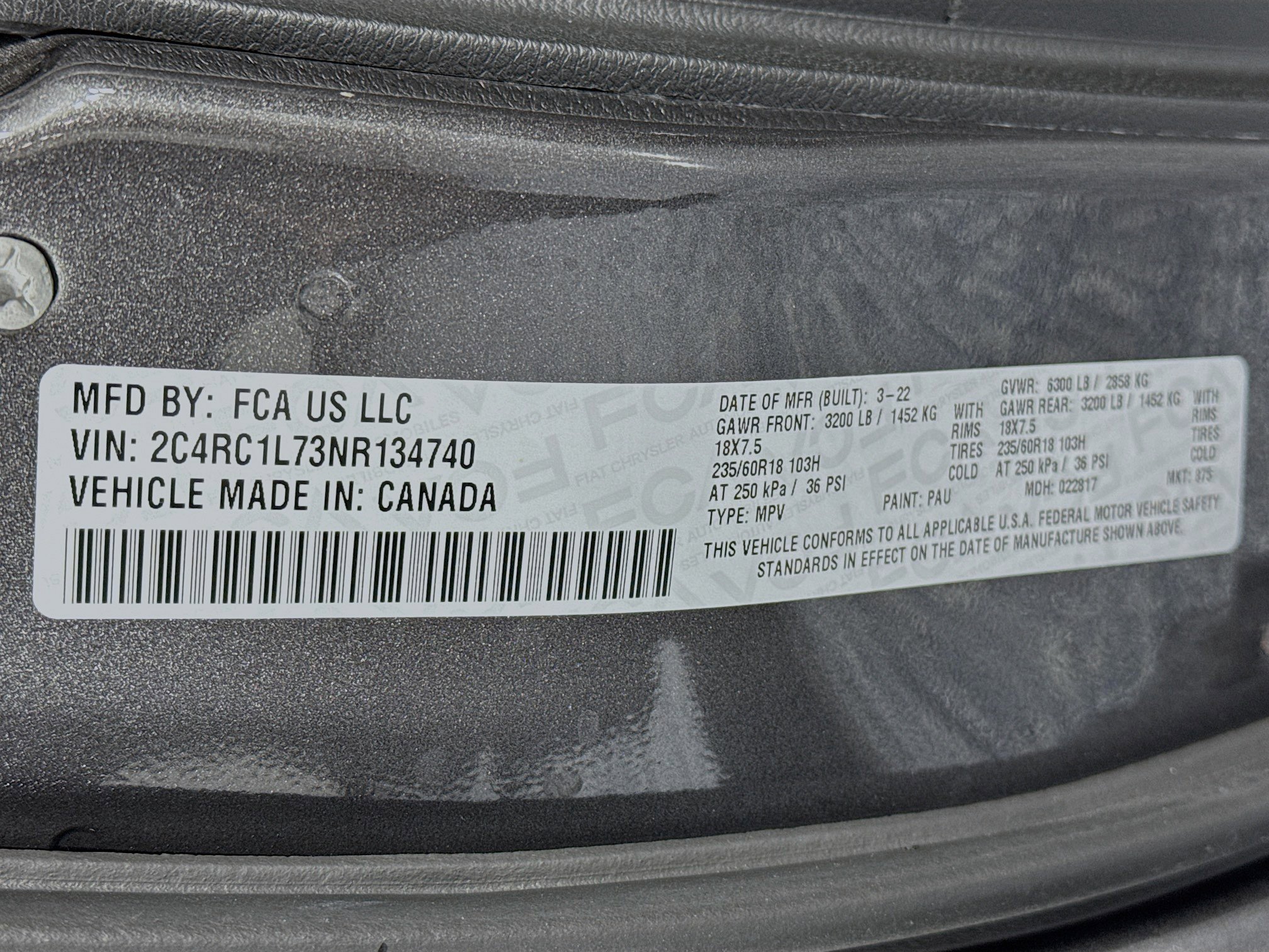 Used 2022 Chrysler Pacifica Touring-L w/ Uconnect Theater Family Group image 34