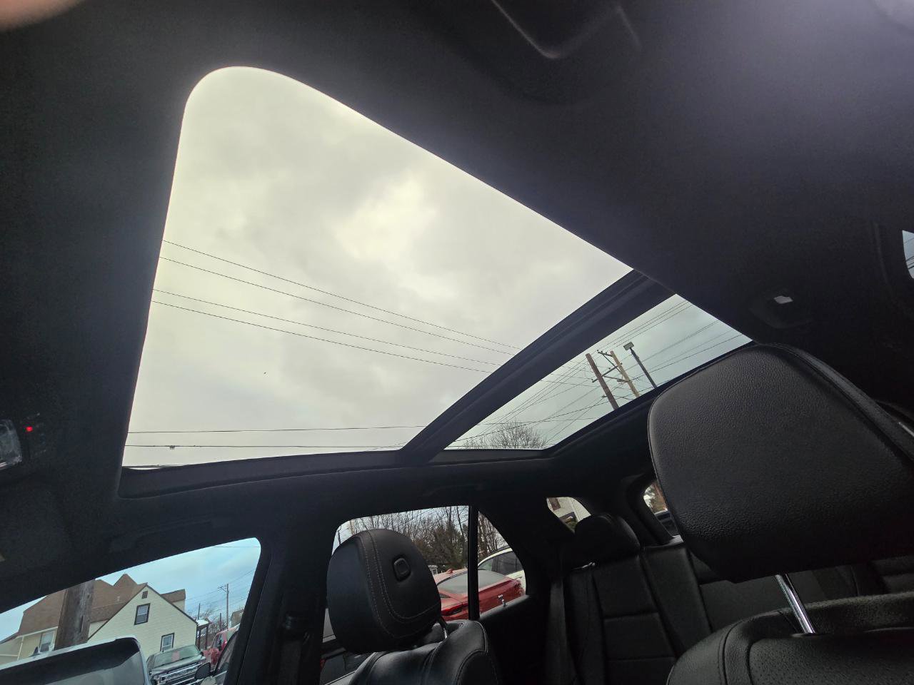 Used 2025 Mercedes-Benz GLE 350 4MATIC image 13