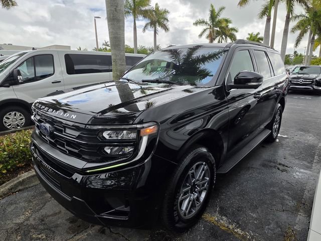 Used 2025 Ford Expedition Active image 24