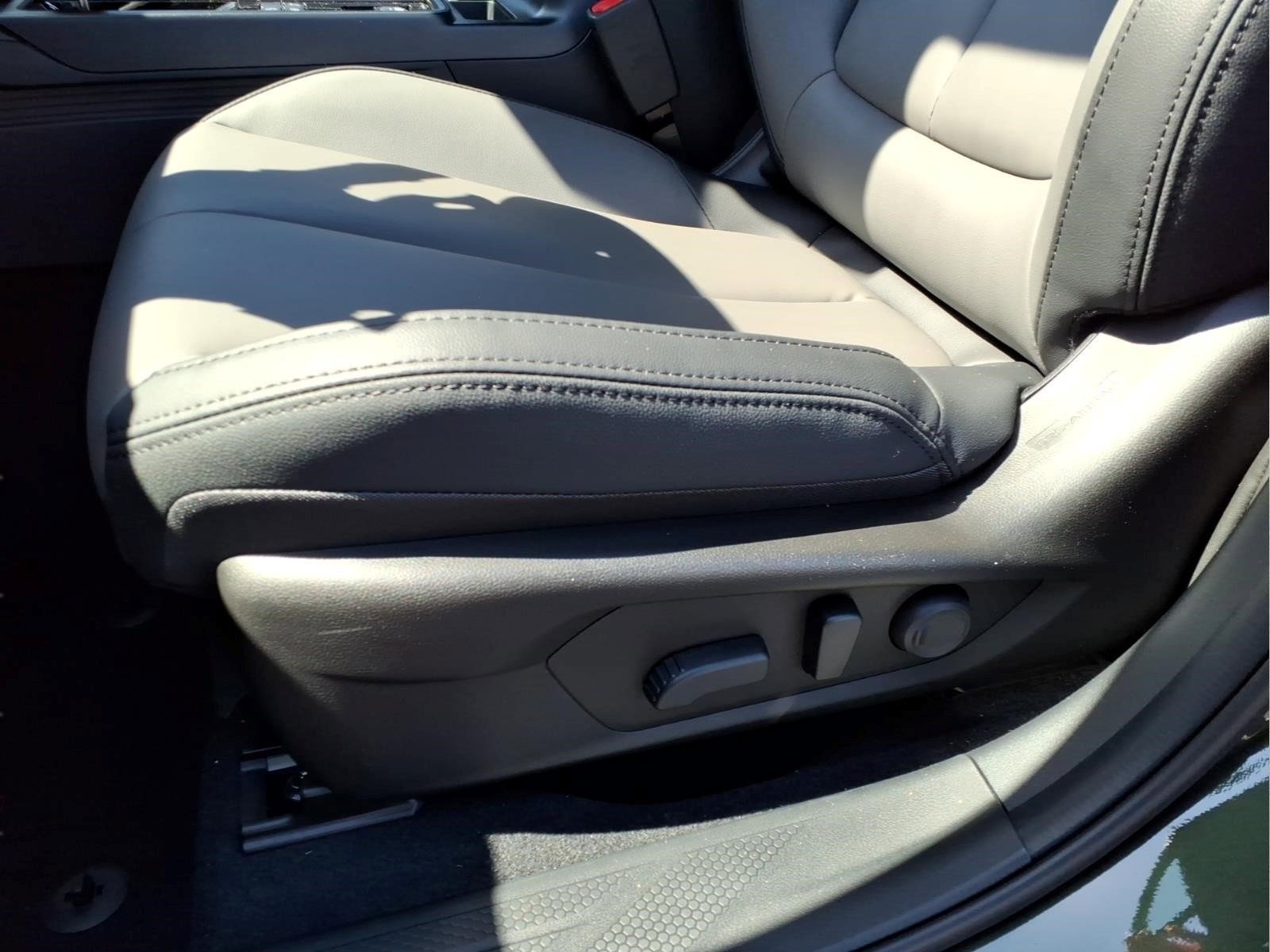 New 2026 Subaru Outback Premium AWD/4WD image 9