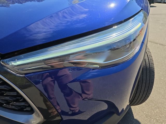 Used 2024 Toyota Corolla Cross XLE w/ Convenience Package image 41