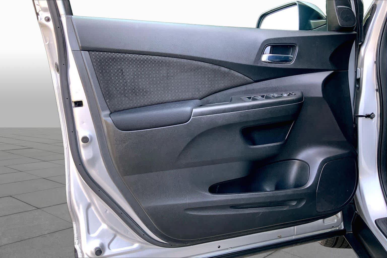 Used 2015 Honda CR-V EX image 21
