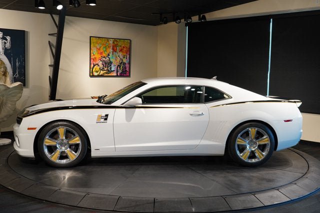 Used 2011 Chevrolet Camaro SS w/ RS Package RWD image 3