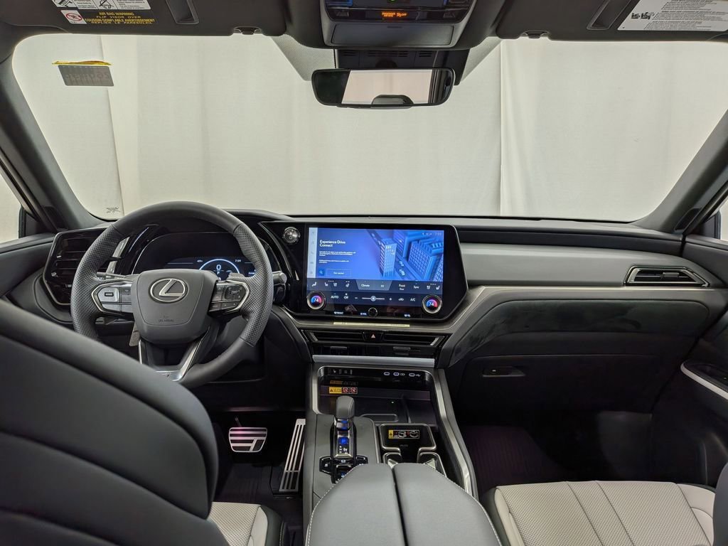 New 2026 Lexus TX 500h AWD w/ Technology Package image 17