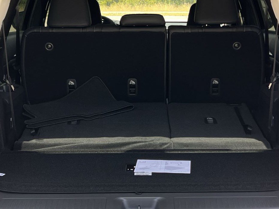New 2027 INFINITI QX60 Luxe FWD image 26