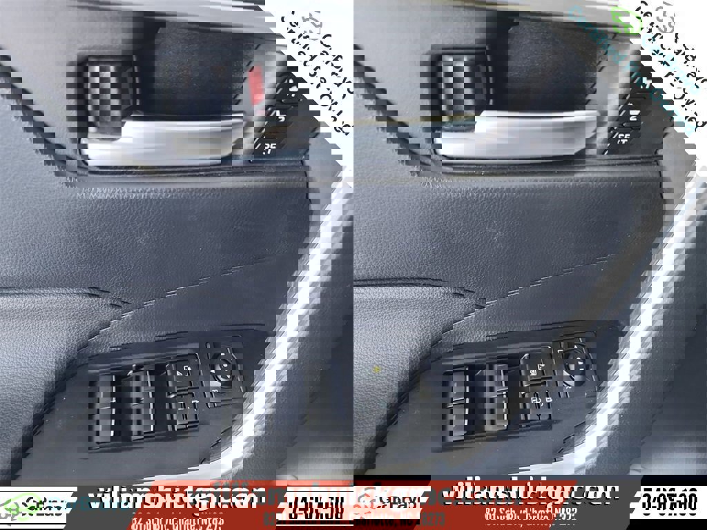 Used 2023 Toyota RAV4 XLE Premium image 24